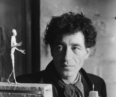 838_alberto_giacometti_dans_son_atelier_a_paris_副本.jpg